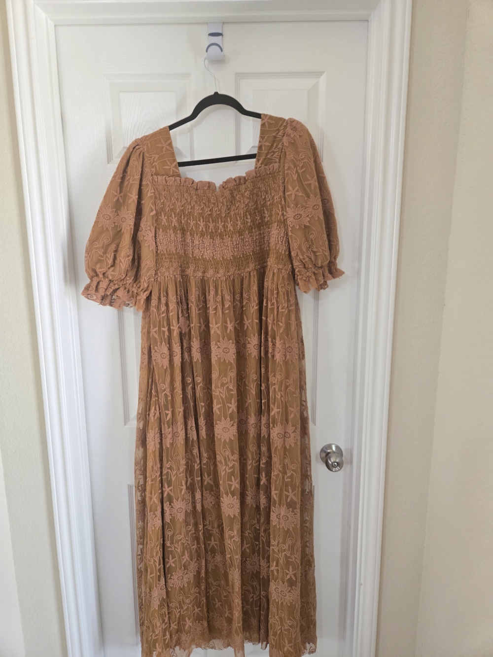 Ivy City Co Brown Lace Tiered Maxi Dress - Picture 11 of 15